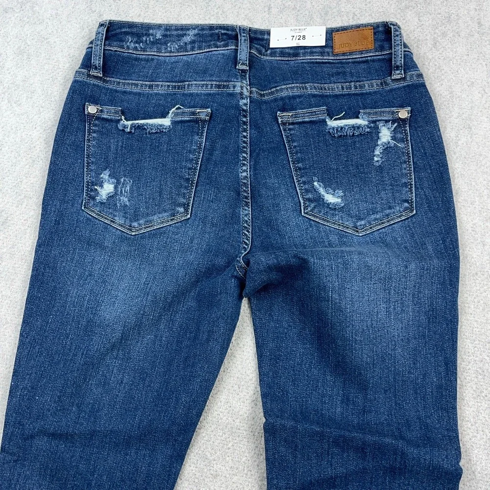 Judy Blue includes item